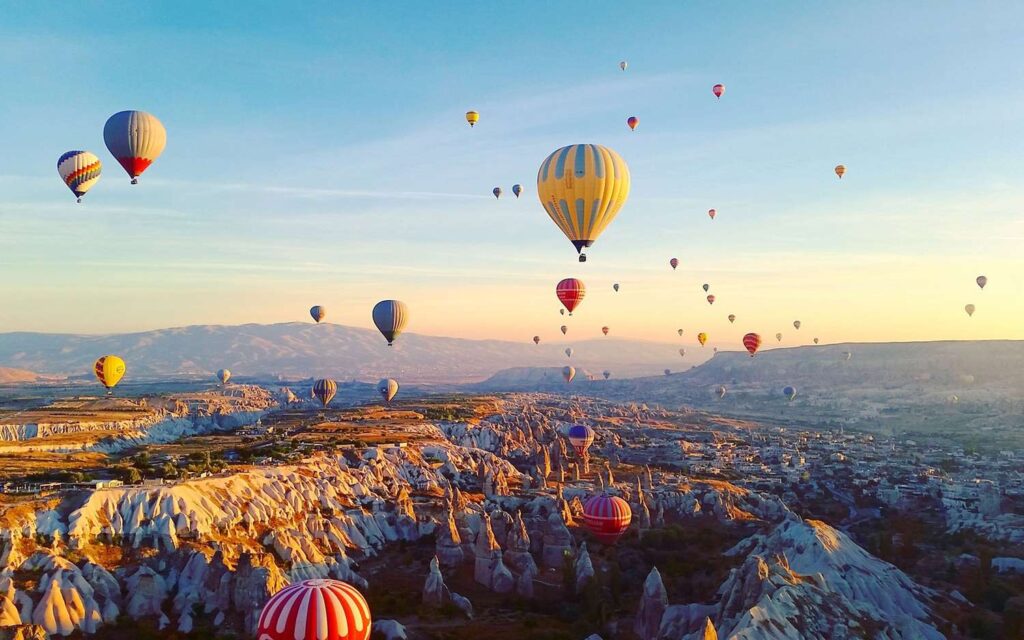 hot-air-balloons-festival-cappadocia-turkey-HOTAIR0605-6d61318b9ac0462d9d20f387e5c7d1a9